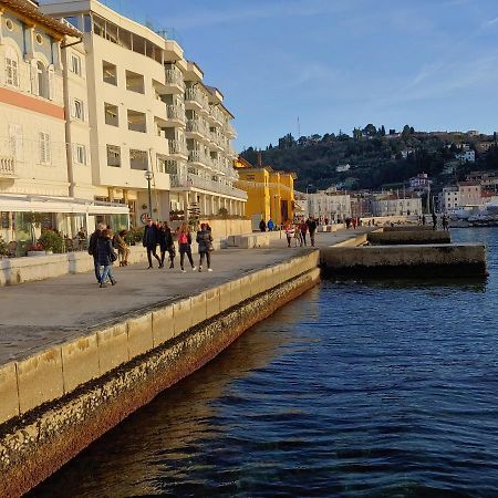 3Papige Apartment Piran Bagian luar foto