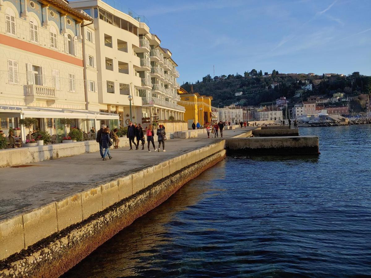 3Papige Apartment Piran Bagian luar foto