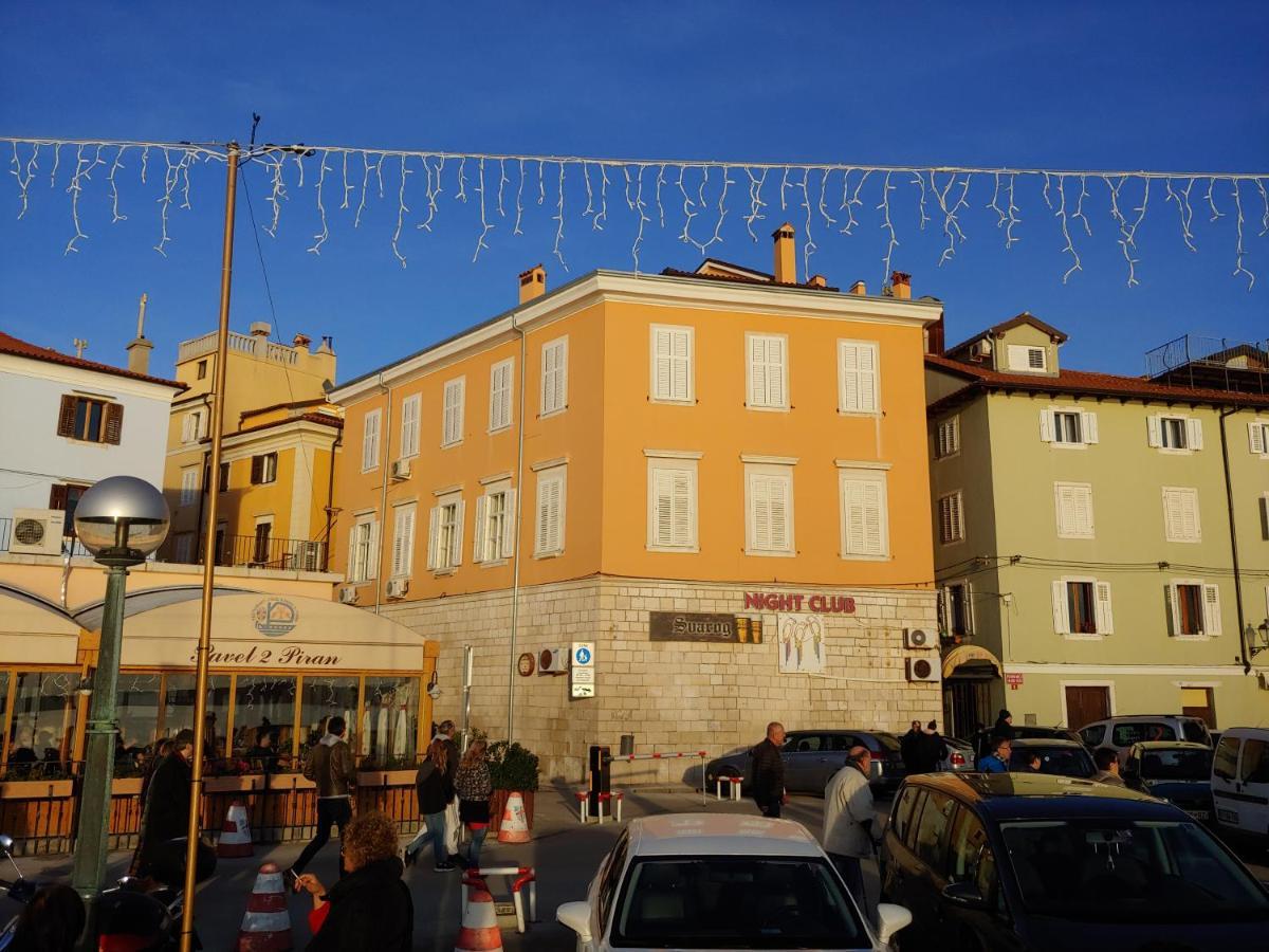 3Papige Apartment Piran Bagian luar foto