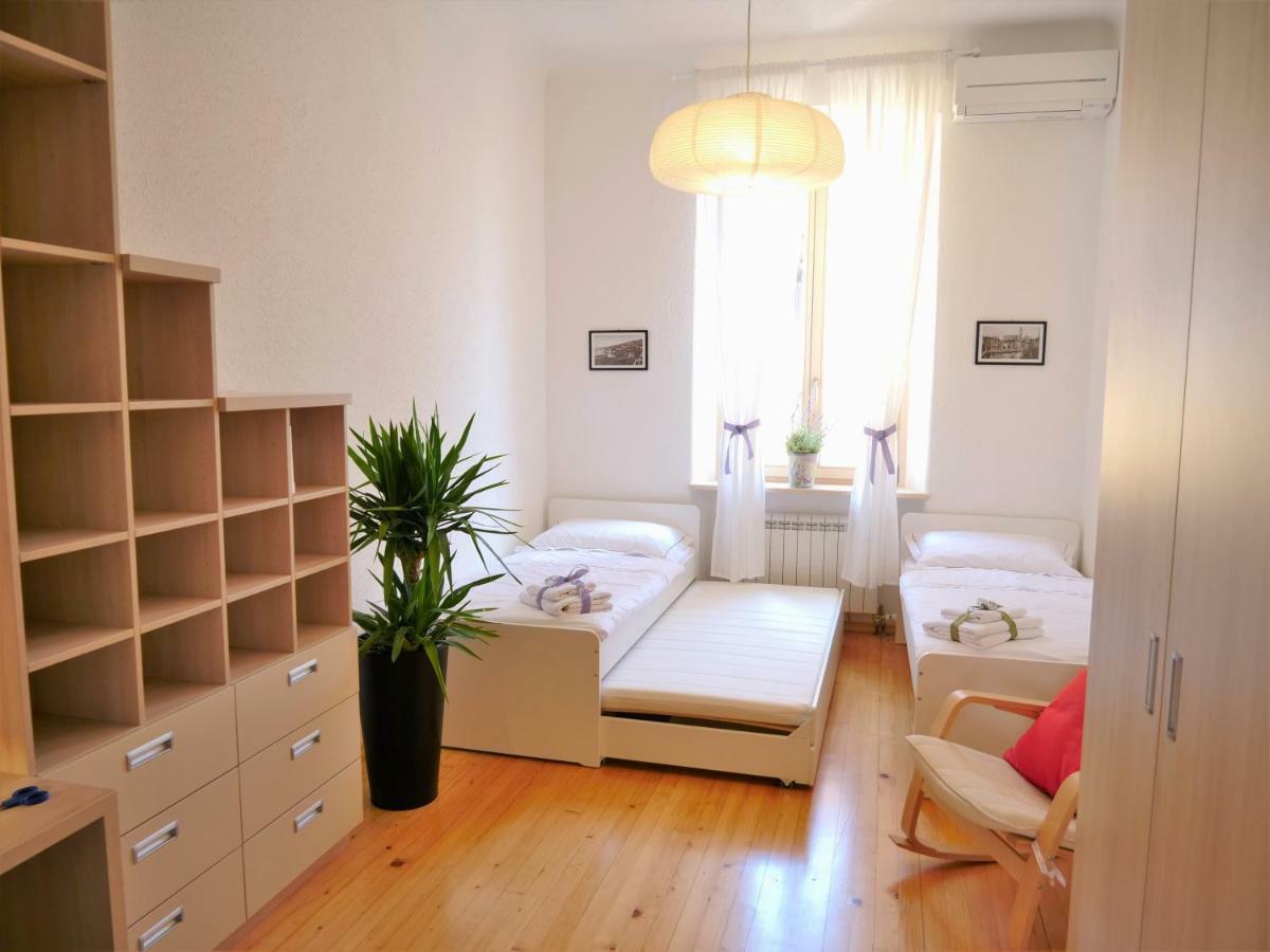 3Papige Apartment Piran Bagian luar foto