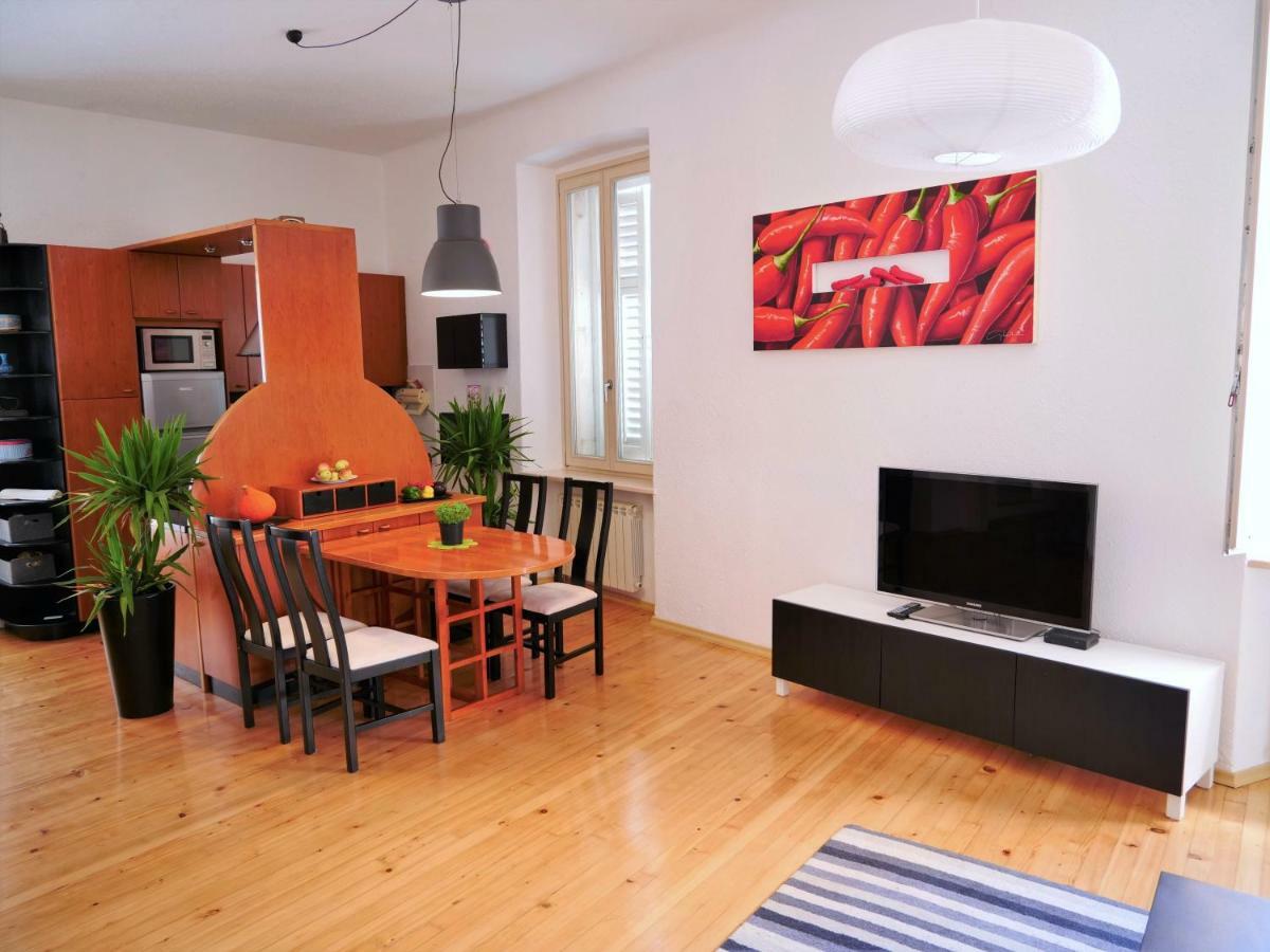 3Papige Apartment Piran Bagian luar foto